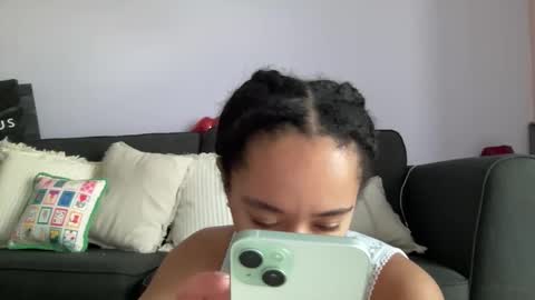 Snapshot of goddesselxo chatting on 03/28/26, 10:59 Goddess L online show from 03/28/26, 10:59