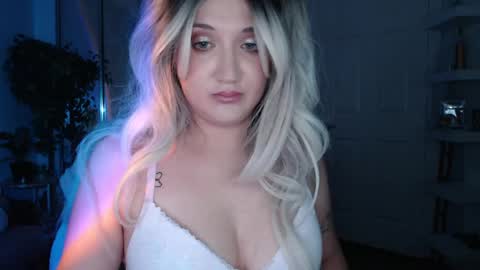 Snapshot of goddessemmy chatting on 03/26/26, 05:02 Goddess Emmy online show from 03/26/26, 05:02