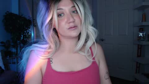 Snapshot of goddessemmy chatting on 03/31/26, 05:52 Goddess Emmy online show from 03/31/26, 05:52