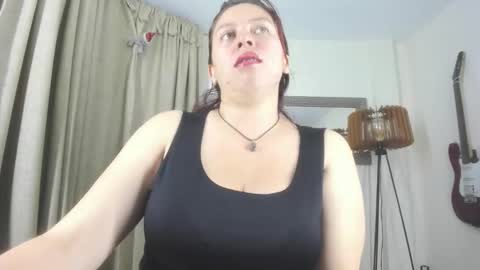 Snapshot of goddessjessica_roger chatting on 02/04/26, 05:24 Goddess Jessica and slave Roger online show from 02/04/26, 05:24