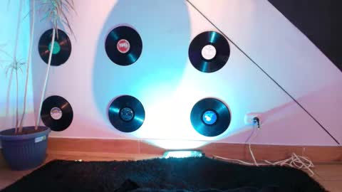 Snapshot of goddessjulieta chatting on 02/04/26, 07:09 Julieta online show from 02/04/26, 07:09