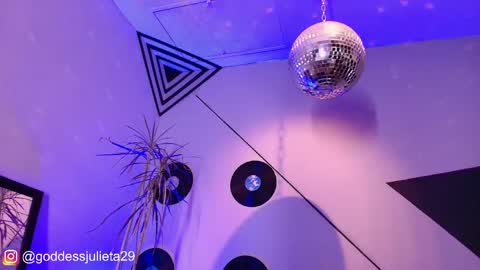 Snapshot of goddessjulieta chatting on 03/31/26, 07:14 Julieta online show from 03/31/26, 07:14