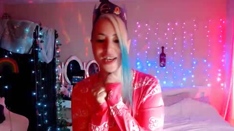 Snapshot of goddesslilith chatting on 10/29/25, 01:30 Goddess Lilith - 111 tks to PM online show from 10/29/25, 01:30