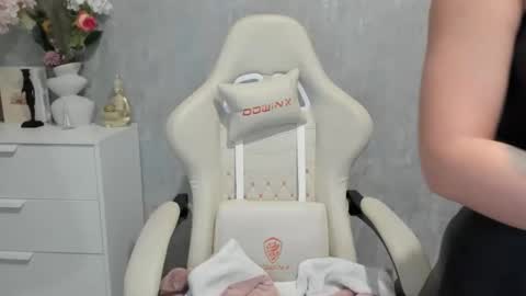 Snapshot of goddessmiaa chatting on 03/29/26, 05:13 Mistress online show from 03/29/26, 05:13