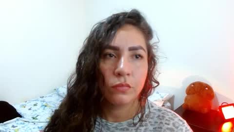  Naih Reyes online show from 01/04/25, 03:07