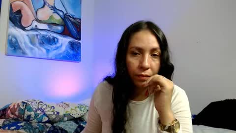 Snapshot of goddessnahi chatting on 03/19/26, 01:09 Naih Reyes online show from 03/19/26, 01:09