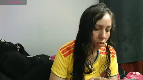 Snapshot of goddessnahi chatting on 07/04/26, 02:07 Naih Reyes online show from 07/04/26, 02:07