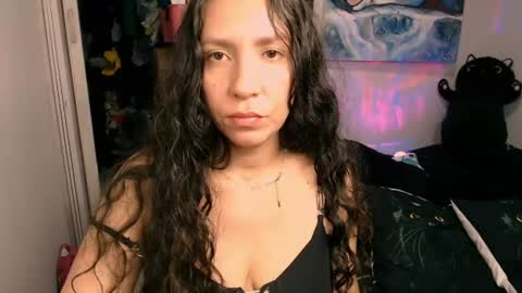 Snapshot of goddessnahi chatting on 08/01/26, 05:07 Naih Reyes online show from 08/01/26, 05:07