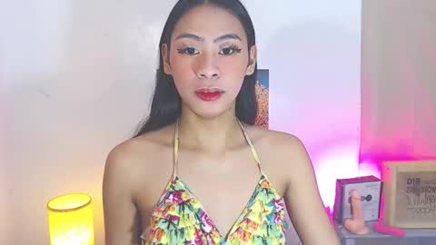 Kyla and Nian online show from 11/15/25, 02:31