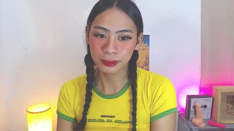 Kyla and Nian online show from 11/15/25, 02:35