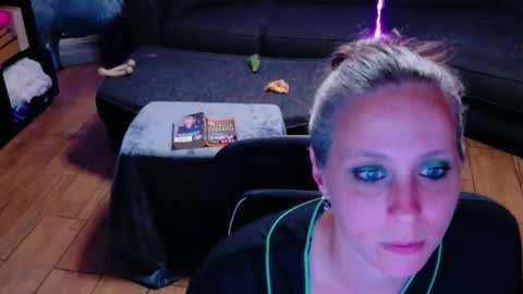 Snapshot of goddessnovax chatting on 05/25/26, 11:44 Goddess Nova X online show from 05/25/26, 11:44