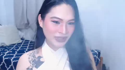 QUEEN JANE online show from 05/02/26, 07:08