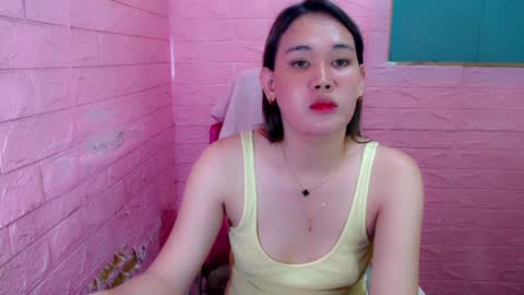 Snapshot of goddesspetits4u chatting on 12/08/24, 12:08 Kerstina is BACK online show from 12/08/24, 12:08