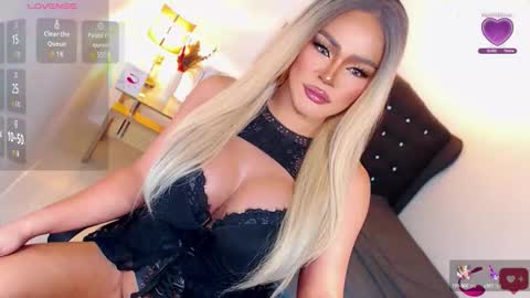 Snapshot of goddesss_hera chatting on 10/06/25, 12:46 Miss Anna online show from 10/06/25, 12:46