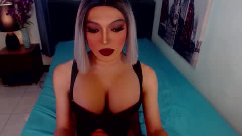 Lucy Pearl online show from 02/04/26, 03:23