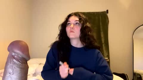 Snapshot of goddessshadowraven chatting on 12/11/24, 02:09 Goddess Raven online show from 12/11/24, 02:09