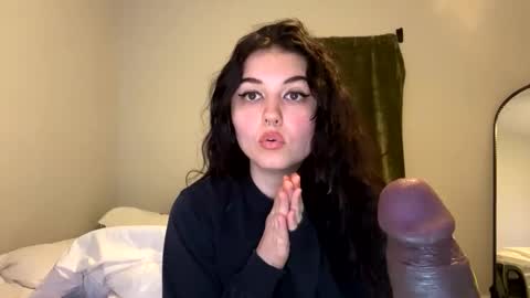 Snapshot of goddessshadowraven chatting on 12/11/24, 07:46 Goddess Raven online show from 12/11/24, 07:46