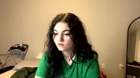 Snapshot of goddessshadowraven chatting on 01/10/25, 02:04 Goddess Raven online show from 01/10/25, 02:04