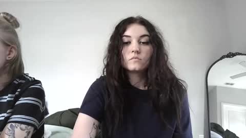 Snapshot of goddessshadowraven chatting on 01/10/25, 04:51 Goddess Raven online show from 01/10/25, 04:51