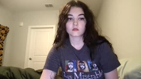 Snapshot of goddessshadowraven chatting on 01/11/25, 11:46 Goddess Raven online show from 01/11/25, 11:46