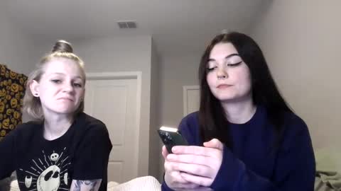 Snapshot of goddessshadowraven chatting on 01/16/25, 11:48 Goddess Raven online show from 01/16/25, 11:48