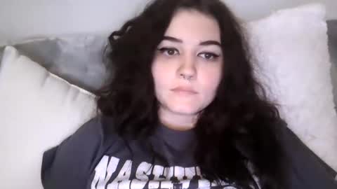 Snapshot of goddessshadowraven chatting on 02/24/25, 08:14 Goddess Raven online show from 02/24/25, 08:14