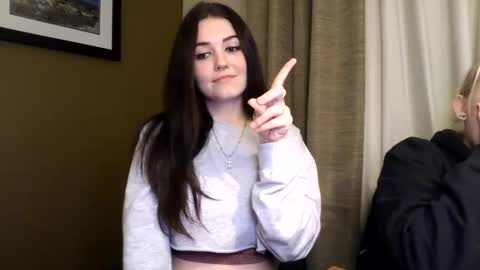 Snapshot of goddessshadowraven chatting on 10/03/25, 04:53 Goddess Raven online show from 10/03/25, 04:53