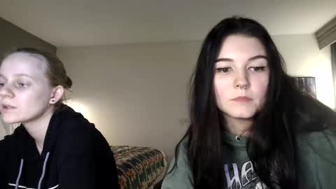 Snapshot of goddessshadowraven chatting on 11/25/25, 03:17 Goddess Raven online show from 11/25/25, 03:17