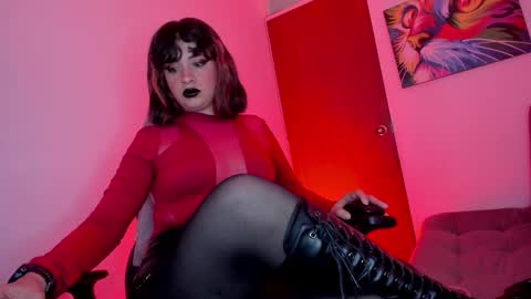 Snapshot of goddessvenom chatting on 03/21/26, 07:06 goddessvenom online show from 03/21/26, 07:06