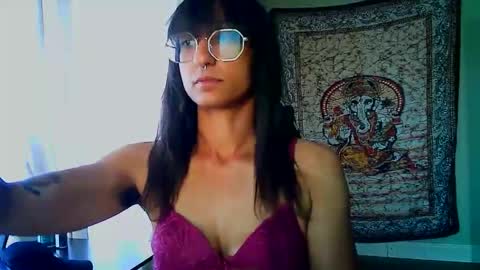 goddessvikkii online show from 03/23/26, 05:50