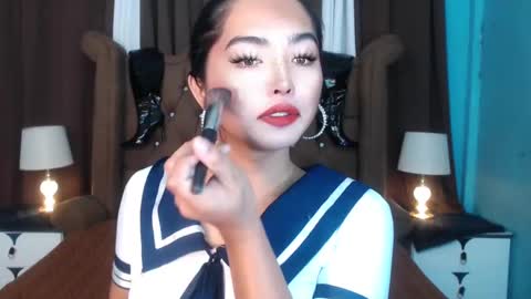 goddessvina7068 online show from 02/27/25, 11:04