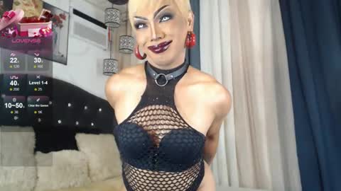 Snapshot of goddessxbeatrice chatting on 07/10/26, 09:39 call me BEA online show from 07/10/26, 09:39