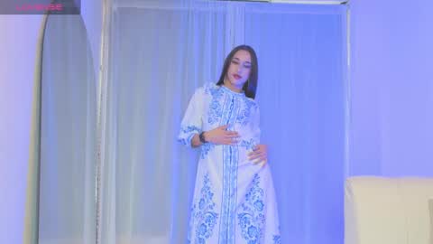 goddivaa online show from 09/18/25, 08:11