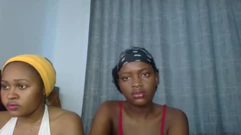 Snapshot of godess_lunah chatting on 05/28/26, 10:12 godess_lunah online show from 05/28/26, 10:12