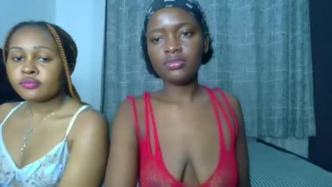 Snapshot of godess_lunah chatting on 05/29/26, 05:33 godess_lunah online show from 05/29/26, 05:33