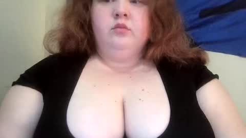 Snapshot of godessisabella chatting on 02/24/25, 12:37 godessisabella online show from 02/24/25, 12:37