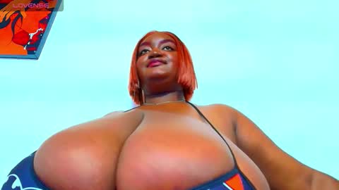 Snapshot of godessqqq chatting on 09/09/25, 06:29 Godess Tracy online show from 09/09/25, 06:29