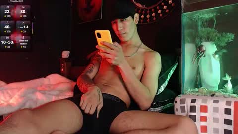 Snapshot of godly_huan chatting on 10/06/25, 11:18 HUAN online show from 10/06/25, 11:18