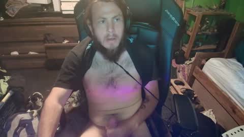 Snapshot of godmangod chatting on 04/05/26, 01:30 jimmyjohnameson online show from 04/05/26, 01:30