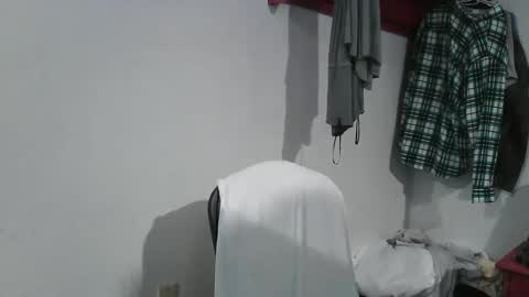 goinwild8900 online show from 12/26/24, 06:52