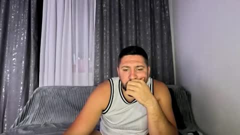 gold_alpha_boy online show from 09/19/25, 06:52