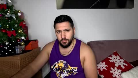 gold_alpha_boy online show from 12/20/25, 10:55