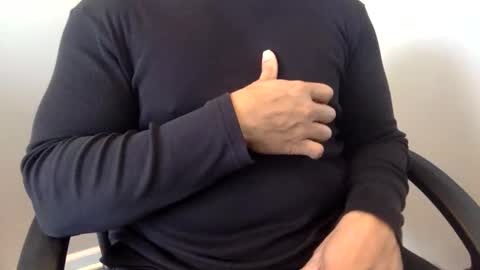 Snapshot of goldbreeze1 chatting on 02/19/26, 03:30 goldbreeze1 online show from 02/19/26, 03:30