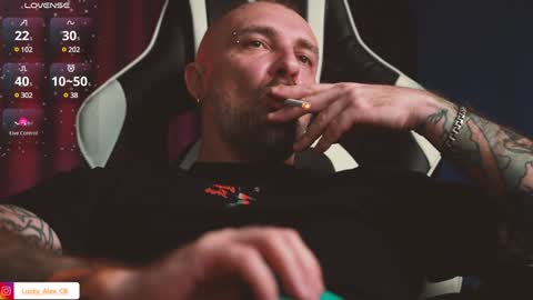 Snapshot of golden_alex chatting on 01/20/25, 11:54 Alex online show from 01/20/25, 11:54