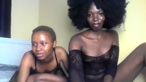 golden_melanin5 online show from 01/12/26, 08:30