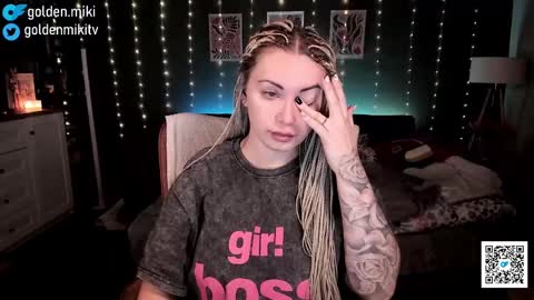 Snapshot of golden_miki chatting on 02/17/25, 07:15 Shy in the streets but a freak in the sheets online show from 02/17/25, 07:15