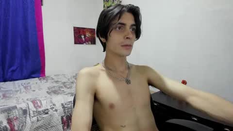 Snapshot of golden_ryan chatting on 10/06/25, 02:53 Jmmmm online show from 10/06/25, 02:53