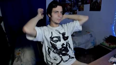 Snapshot of golden_ryan chatting on 04/08/26, 07:30 Jmmmm online show from 04/08/26, 07:30