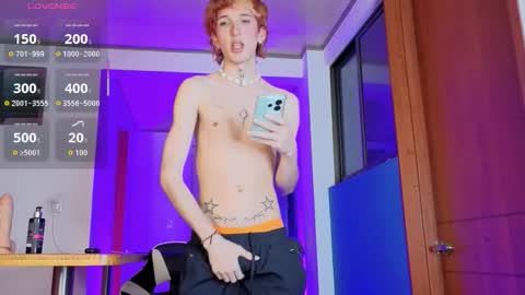 Snapshot of golden_twink_ chatting on 02/07/26, 07:45 JHONATH online show from 02/07/26, 07:45