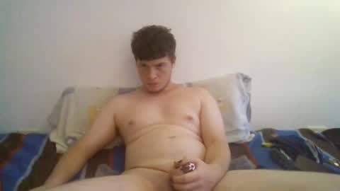 Snapshot of goldenboy207 chatting on 11/09/25, 04:27 goldenboy207 online show from 11/09/25, 04:27